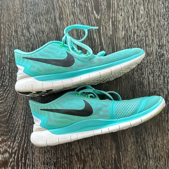 Nike Free 5.0 Cloth Mesh Running Athletic Shoe Size 6.5 - Picture 3 of 5